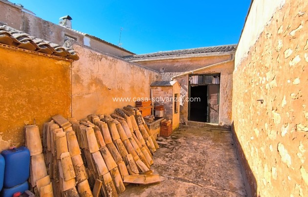 Resale - Country Property/Finca - Yecla - Yecla Centro