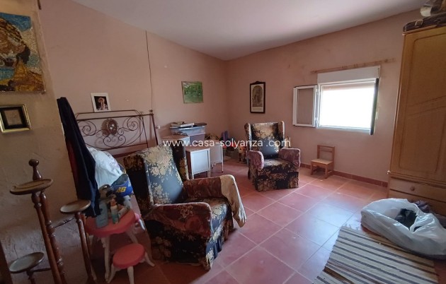 Resale - Country Property/Finca - Yecla - Yecla Centro