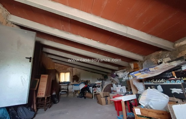 Resale - Country Property/Finca - Yecla - Yecla Centro