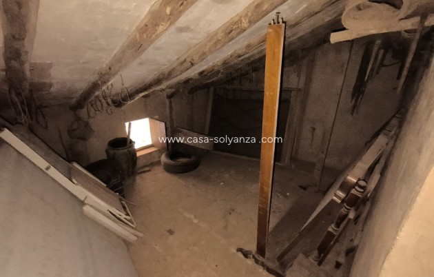 Resale - Country Property/Finca - Yecla - Yecla Centro