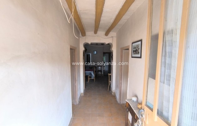 Resale - Country Property/Finca - Yecla - Yecla Centro