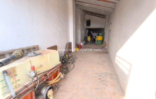 Resale - Country Property/Finca - Yecla - Yecla Centro