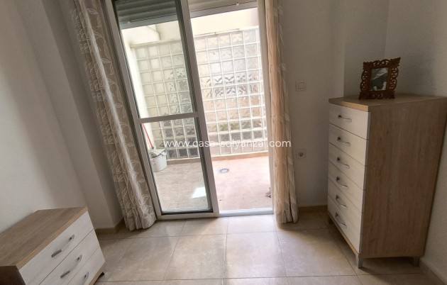 Resale - Apartment / flat - Pinoso - Pinoso Centro