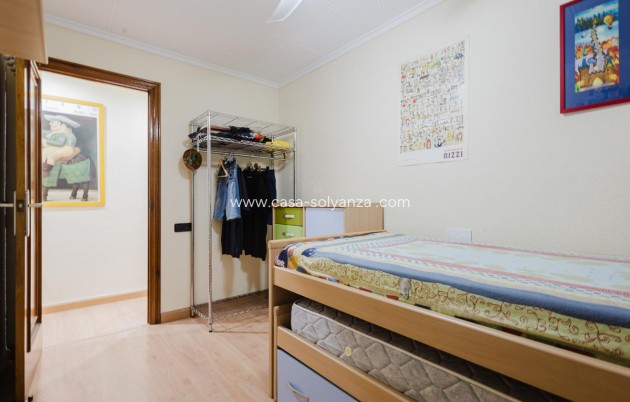 Revente - Appartement - Torrevieja - Torrevieja Centro
