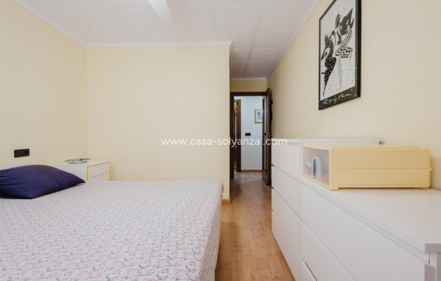 Revente - Appartement - Torrevieja - Torrevieja Centro