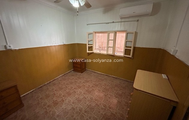 Resale - Villa - Torrevieja - Costa Blanca