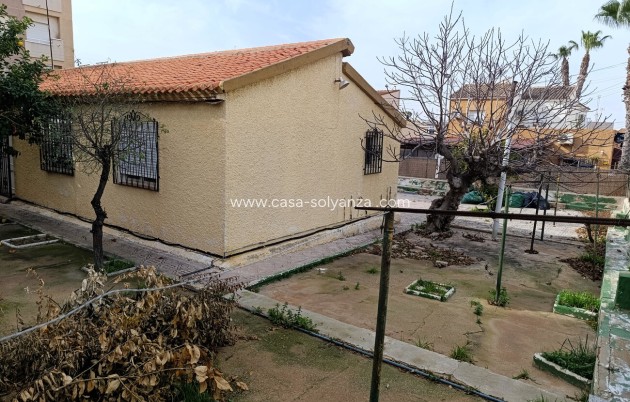 Resale - Country Property/Finca - Torrevieja - Nueva Torrevieja
