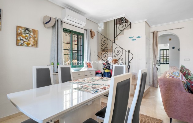 Reventa - Villa - Orihuela Costa - Costa Blanca