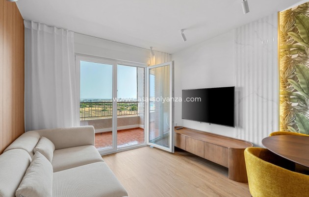 Resale - Apartment / flat - Orihuela - Punta Prima