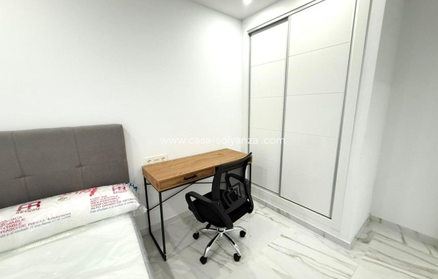 Resale - Apartment / flat - Alicante City - Parque de las Naciones