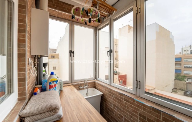 Reventa - Apartamento / piso - Torrevieja - Playa del Cura