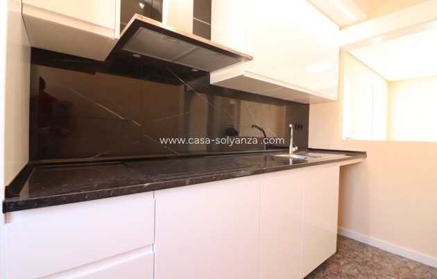 Resale - Apartment / flat - Orihuela - Punta Prima