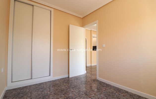 Resale - Apartment / flat - Orihuela - Punta Prima