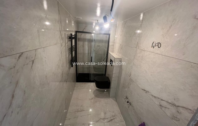 Revente - Appartement - Torrevieja - Acequion