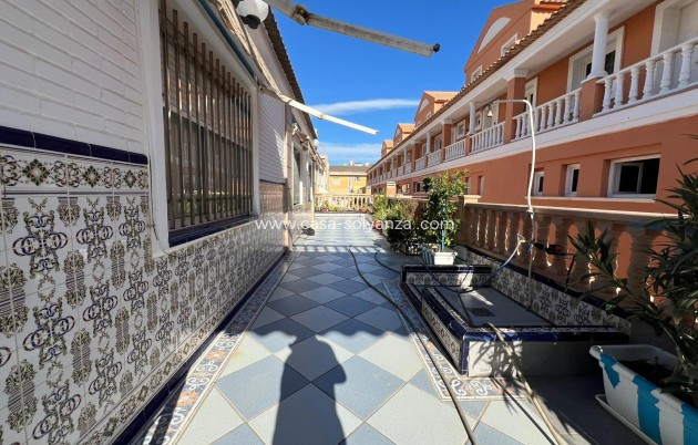 Resale - Townhouse - Torrevieja - La Mata