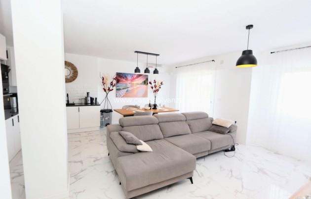 Herverkoop - Appartement / flat - Orihuela - Punta Prima