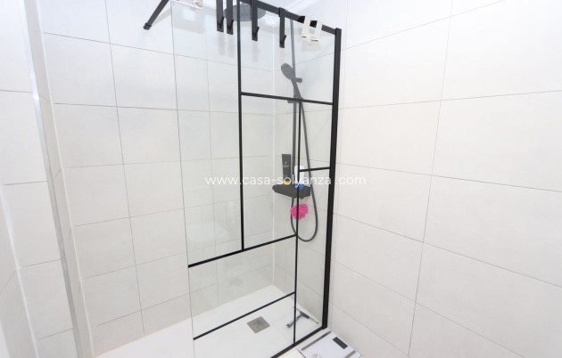 Herverkoop - Appartement / flat - Orihuela - Punta Prima