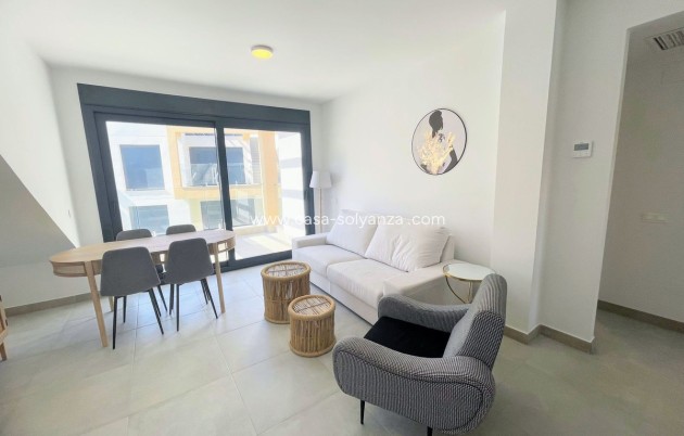 Resale - Apartment / flat - Orihuela - Villamartin