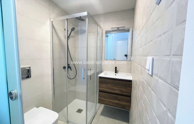 Resale - Apartment / flat - Orihuela - Villamartin