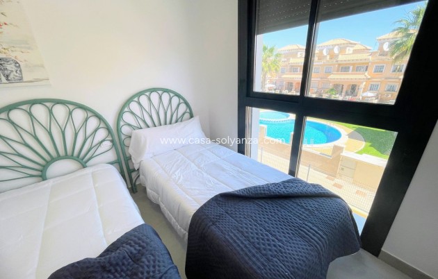 Resale - Apartment / flat - Orihuela - Villamartin