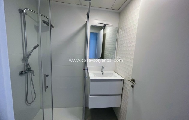 Resale - Apartment / flat - Orihuela - Villamartin