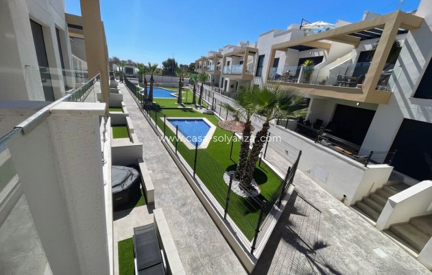 Resale - Apartment / flat - Orihuela - Villamartin