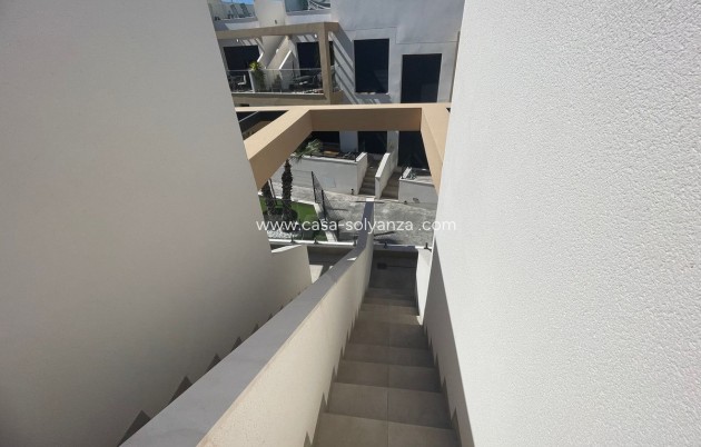 Resale - Apartment / flat - Orihuela - Villamartin