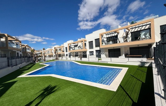 Resale - Apartment / flat - Orihuela - Villamartin