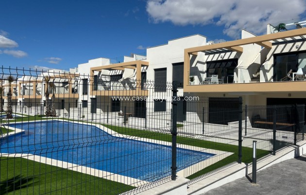 Resale - Apartment / flat - Orihuela - Villamartin