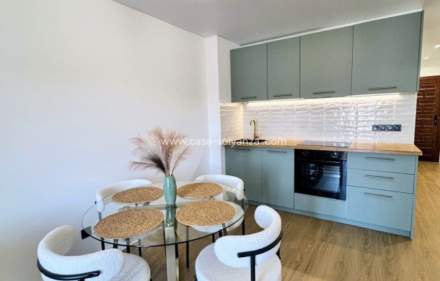 Resale - Apartment / flat - Pilar de la Horadada - Torre de Horadada