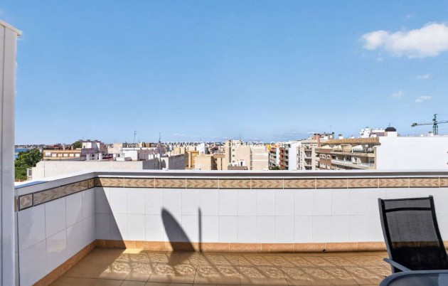 Reventa - Apartamento / piso - Torrevieja - Torrevieja Centro