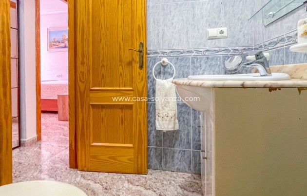 Resale - Apartment / flat - Torrevieja - Costa Blanca