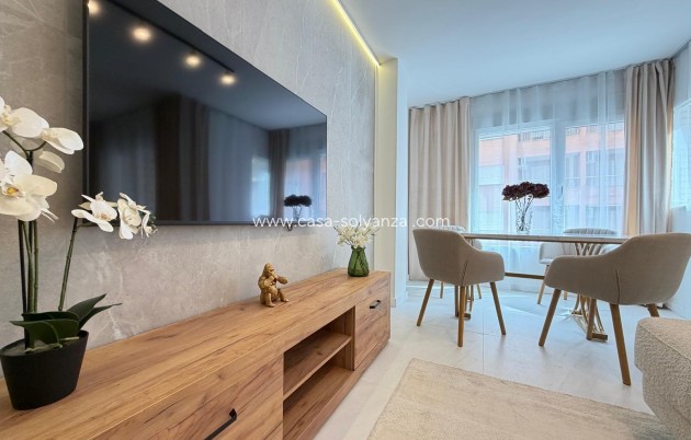 Wiederverkauf - Wohnung - Torrevieja - Playa del Cura