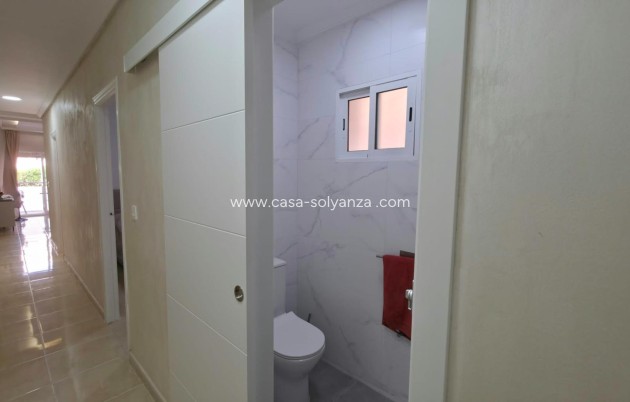 Revente - Appartement - Torrevieja - Nueva Torrevieja