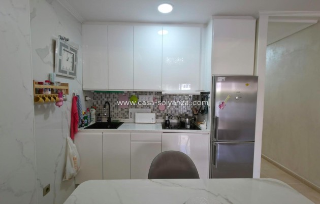 Revente - Appartement - Torrevieja - Nueva Torrevieja