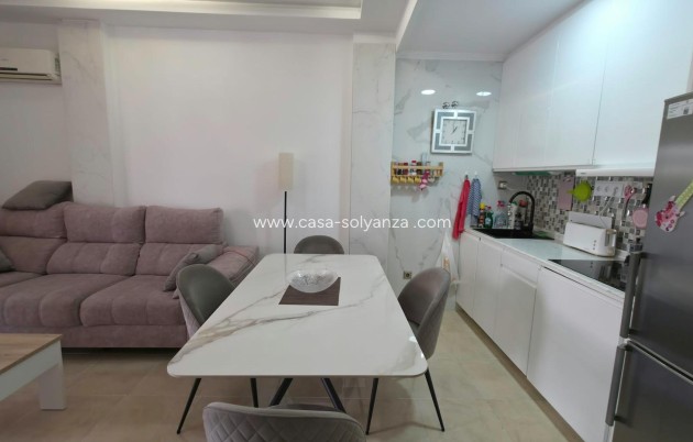 Revente - Appartement - Torrevieja - Nueva Torrevieja
