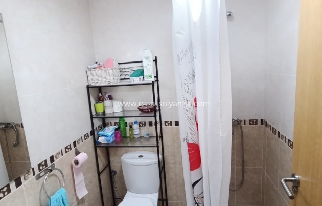 Resale - Apartment / flat - Sucina - Inland