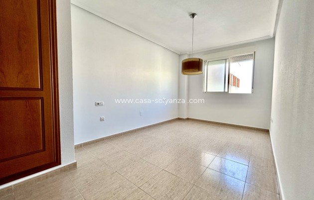 Reventa - Apartamento / piso - Torrevieja - Costa Blanca