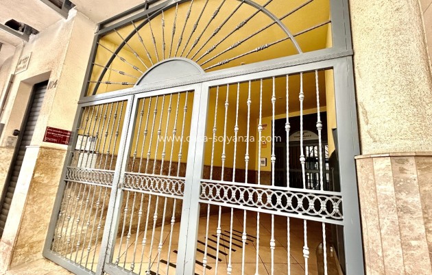 Reventa - Apartamento / piso - Torrevieja - Costa Blanca