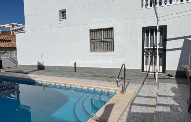 Resale - Villa - Torrevieja - Costa Blanca