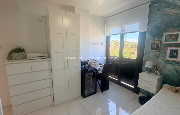 Reventa - Apartamento / piso - Torrevieja - Torrevieja Centro
