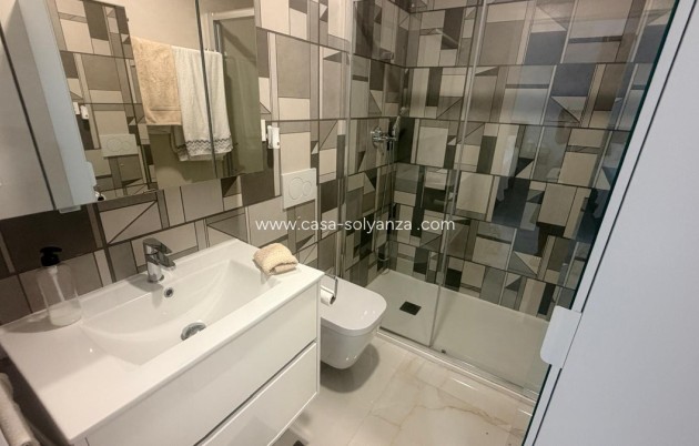 Reventa - Apartamento / piso - Torrevieja - Torrevieja Centro