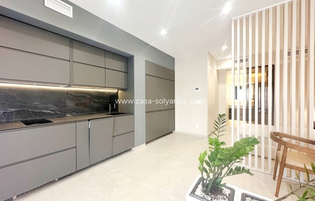 Herverkoop - Appartement / flat - Torrevieja - Torrevieja Centro