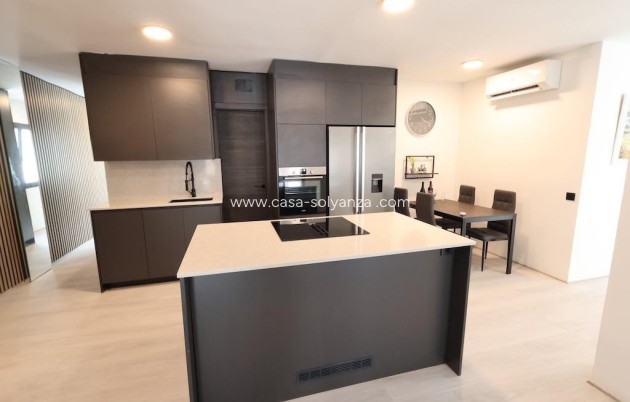 Revente - Appartement - Torrevieja - Torrevieja Centro