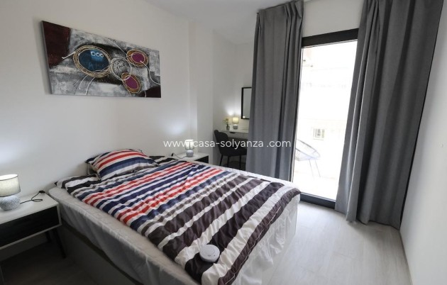 Revente - Appartement - Torrevieja - Torrevieja Centro