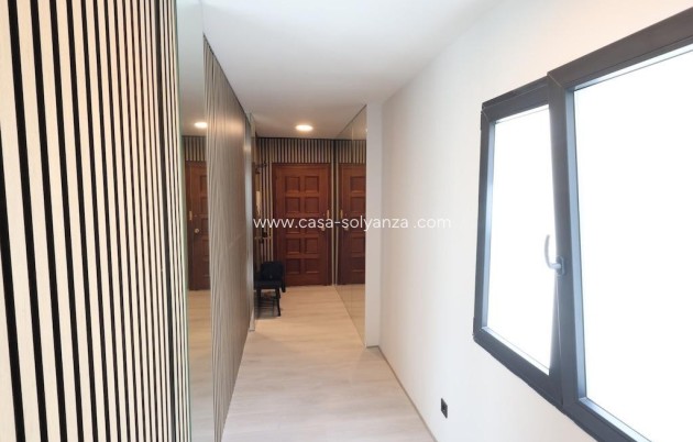 Revente - Appartement - Torrevieja - Torrevieja Centro