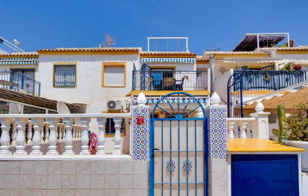 Resale - Apartment / flat - Torrevieja - Torrevieja Centro