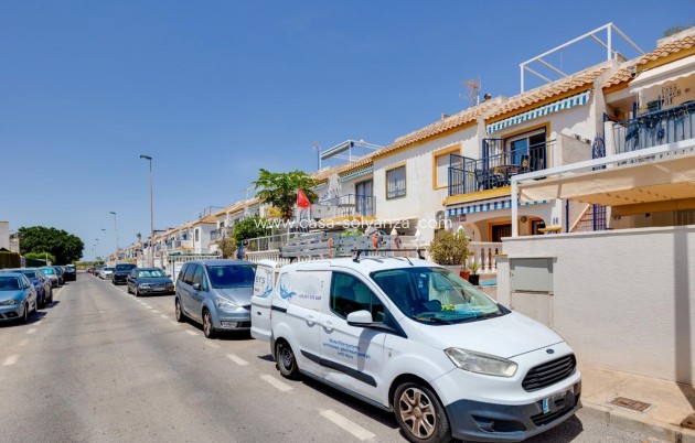 Resale - Apartment / flat - Torrevieja - Torrevieja Centro