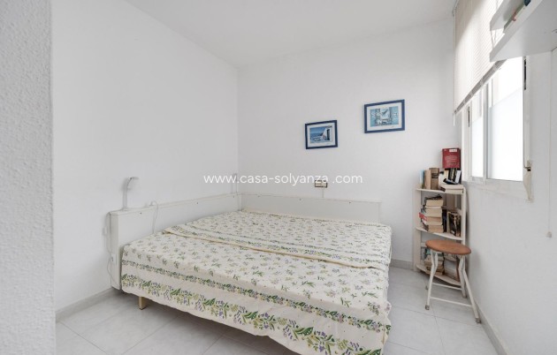 Resale - Apartment / flat - Torrevieja - Torrevieja Centro