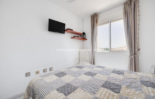 Resale - Apartment / flat - Torrevieja - Torrevieja Centro